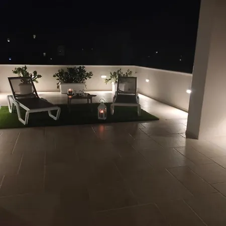 Romantic * Monopoli
