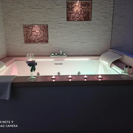 Apartment Romantic